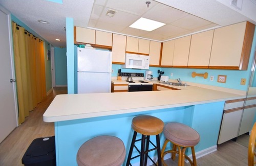 Midtown Ocean City Condominio | Bay Princess 211 2 Br condo by RedAwning