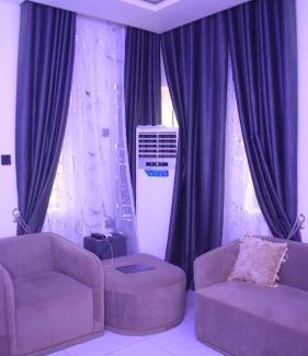 Awka Apartamento | Bay Residence Cozy4BR Haven Awka