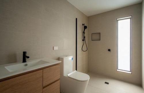 Dover Casa | Bay View Retreats- Ocean mist