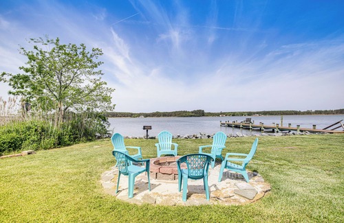 Taylors Island Casa | Bay Views & Fire Pit: Taylor’s Island Retreat