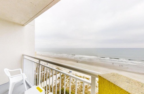 Crescent Beach Hotel | Bay Watch 0803