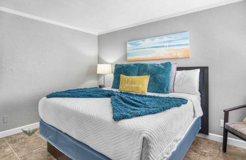 Rocky Point Casa | Bayfront 2BR Condo at Sailport