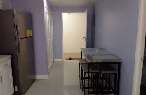 Portmore Apartamento | Bayfront Budget Friendly 2 Bedrooms and 2 Bathrooms Apt in Gated Community
