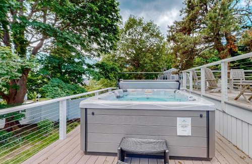 Eastham Casa | Bayfront Dreaming