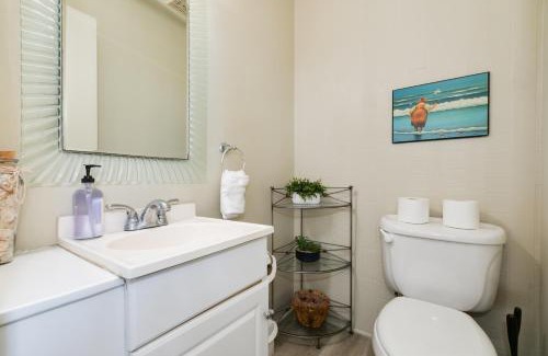 Crown Point Casa | Bayfront Oasis Close to Boardwalk and Water