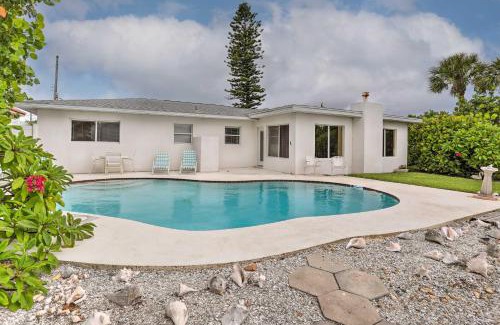 Belle Vista Casa | Bayfront St Pete Beach Home with Outdoor Pool!