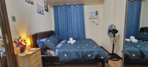 Pasay Apartamento | Bayfront Staycation at The Radiance Manila Pet-Friendly, Pool & Gym near Airport, MOA, Star City & Manila Bay Views