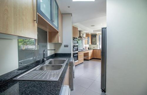 Sunset Beach Casa | Bayhill Terrace 17 by CTHA