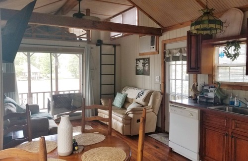 Maurepas Cabina | Bungalow Bayou Breeze