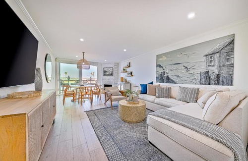 Mission Beach Hotel | Bayside Breeze