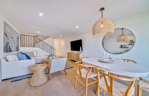Mission Beach Hotel | Bayside Breeze