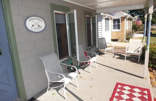 Frankfort Casa | Bayside Cottage - Remodeled And Great Location!