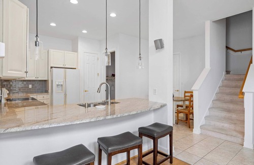 Bayside Villa | Bayside Founders – Stay for 10!