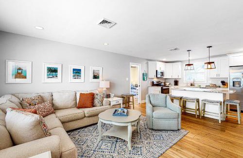 Little Salisbury Casa | Bayside Getaway on 87th