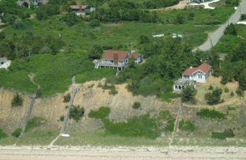 North Truro Casa | Bayside Home con escalera privada a la playa