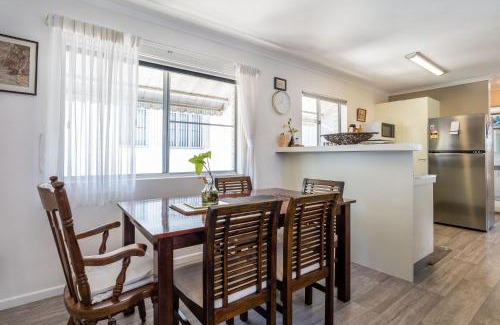 Wynnum Apartamento | Bayside Lifestyle Getaway Sleeps 4