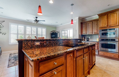 Sun Ridge Condominio | Bayside Resort condo near the beach with shared pools & fast WiFi - dog-friendly