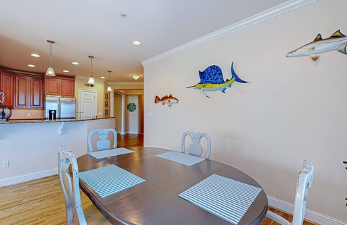 Sun Ridge Condominio | Bayside Resort condo w/shared pools, hot tub, sauna & tennis courts