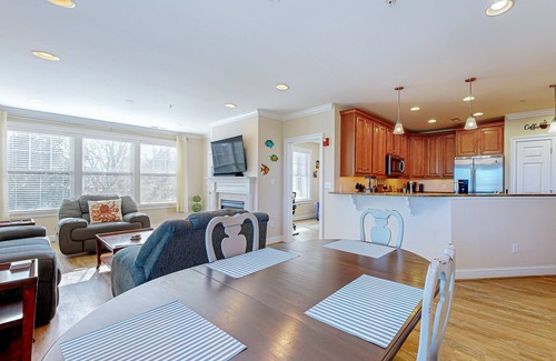 Sun Ridge Condominio | Bayside Resort condo w/shared pools, hot tub, sauna & tennis courts