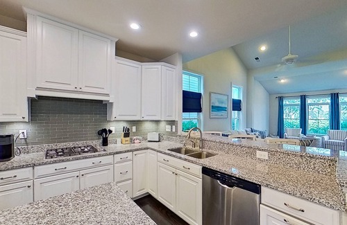 Sun Ridge Casa | Bayside Resort townhouse w/community pools, hot tubs, tennis & on-site golf