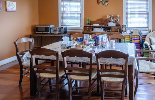 Murray Hill Casa | Bayside room close to LIRR Bowne park