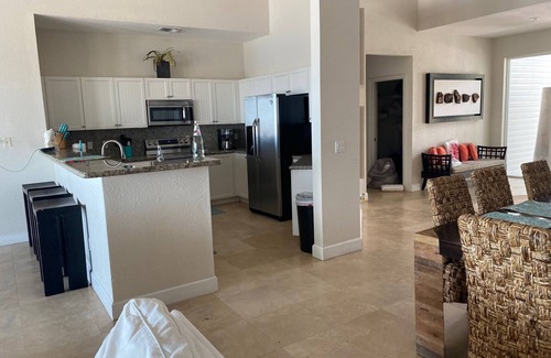 Alice Town Casa | Bayside Single-Family Home 4 BR 4 BA Bimini Bay Bahamas