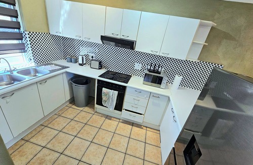 Parklands Casa | Bayside Terraces By Tanaka Kingdom - A modern three-bedroom apartment.