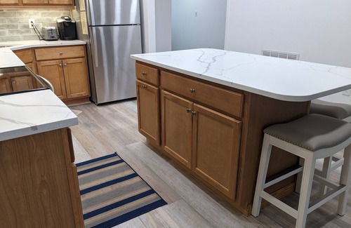 Midtown Ocean City Casa | Bayside Townhouse Condo W / Slip Boat y Wi-fi gratis