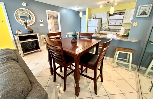 Orange Beach Condominio | Bayview 82 2 Bedroom Condo by RedAwning