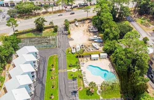 Orange Beach Condominio | Bayview 82 2 Bedroom Condo by RedAwning