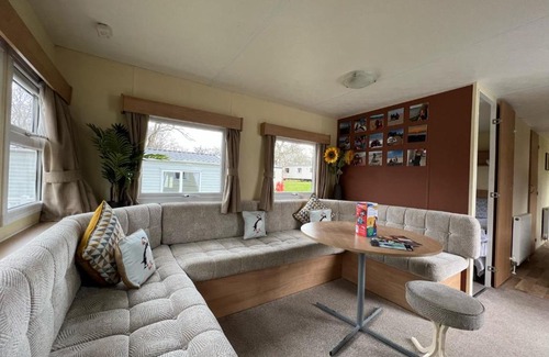 Cowes Complejo | Bayview Beachlands - ferry offers available
