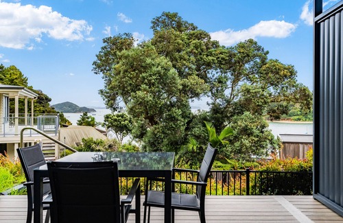 Paihia Casa | Bayview Corner Suite (Unit 2) - Paihia Unit