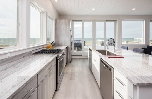 Wellfleet Casa | Bayview Modern, New Build 2021 overlooking the Bay, Steps away from Fisher beach