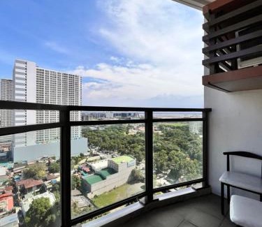 Pasay Apartamento | Bayview near PICC CCP starcity OKADA Airport MOA