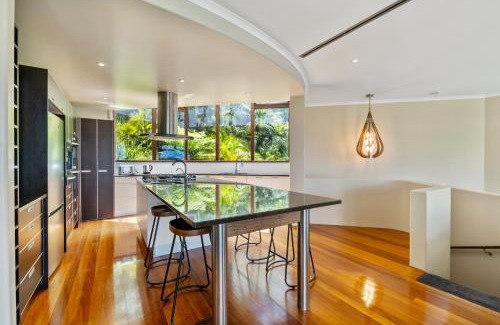 Paihia Casa | Bayview Panorama - Paihia Holiday Home