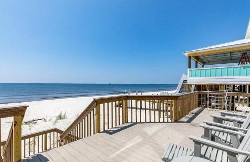 Surf Side Shores Casa | BayWalk by Meyer Vacation Rentals