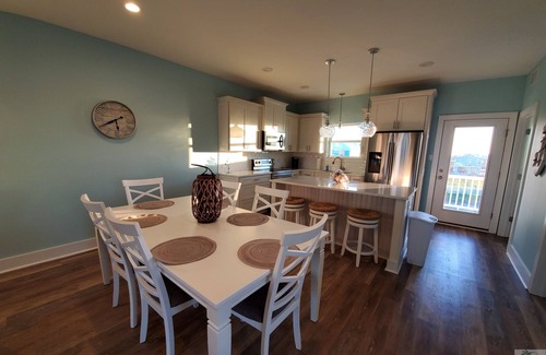 Grand Isle Condominio | Baywinds Condo #8, gated community, boat slip, boat access, fishing pier