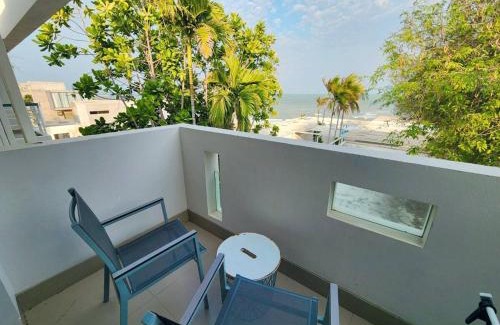Hua Hin Villa | BBG Beachfront poolvilla 9BR close to Huahin city
