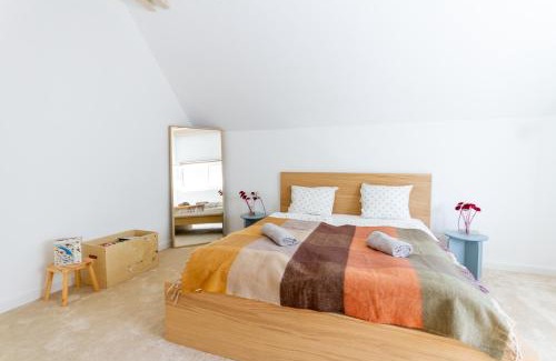 Balatonszarszo Apartamento | BBQ Terrace Balaton 2BR Apt by NW