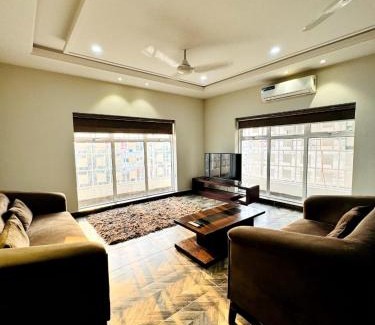 Multan Apartamento | BBS Luxury Appartment