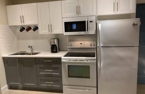 Okanagan-Similkameen Apartamento | Centro de Penticton (a menos de 12 minutos a pie de playa / restaurantes / bares / tiendas)