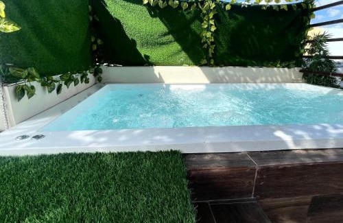 La Vega Province Apartamento | BD Luxury Apt full with JACUZZI,TERRAZA AND BBQ PRIVATE