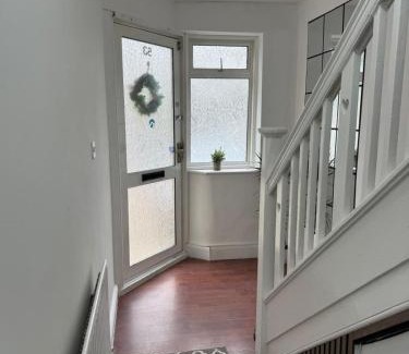 Dudden Hill Casa | BD-Stylish Double bed in Wembley