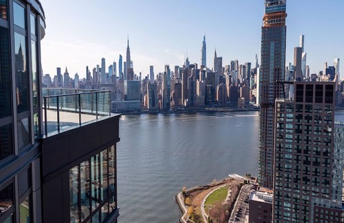 Hunters Point Apartamento | Be A Part Of Our Luxury Penthouse @ 2 Blue Slip
