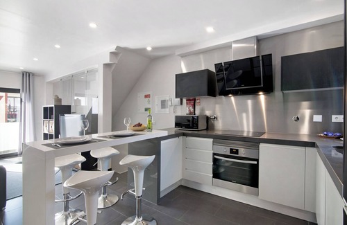 Alvor Casa | Be Glow Home con terraza, balcones y Wi-Fi