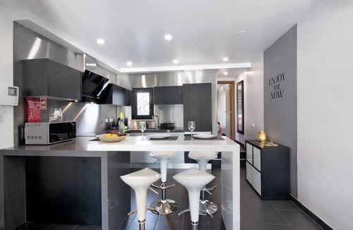 Alvor Casa | Be Glow Home con terraza, balcones y Wi-Fi