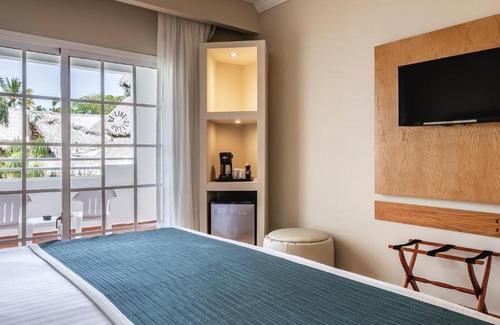 Dominicus Complejo | Be Live Collection Canoa - All Inclusive