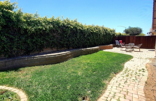 Salinas Casa | Be Our Guest for 10 at Simply a Spacious Stay