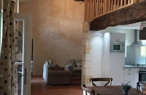 Port-Sainte-Foy-et-Ponchapt Casa | Granja de lujo apartamento rural, situado en un tranquilo y bello con el viñedo