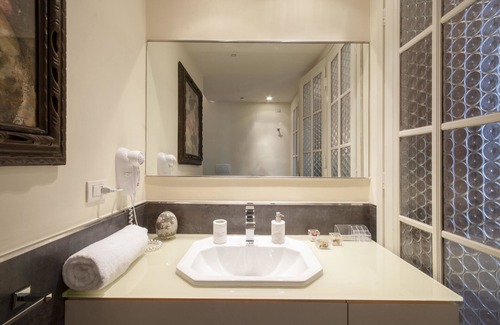 Quartiere Coppede Casa | Bea Suites Luxury Rooms